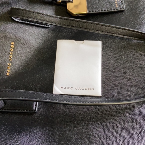 Marc Jacobs Black Tote bag - Picture 6 of 6